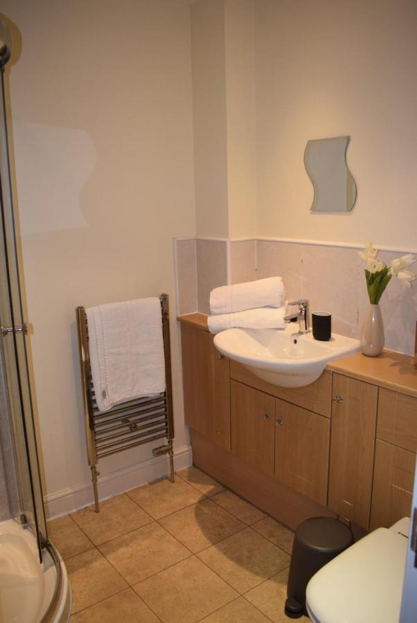 Kelpies Serviced Apartments Kavanagh- 5 Bedrooms 바스게이트 외부 사진